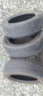 235/55 R19 105W - 3