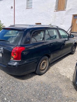 Toyota Avensis - 3