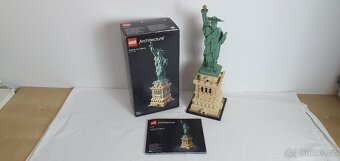 Použité LEGO Architecture 21042 Socha Svobody - 3