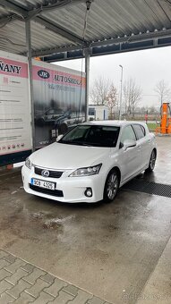 Lexus CT 200h - 3