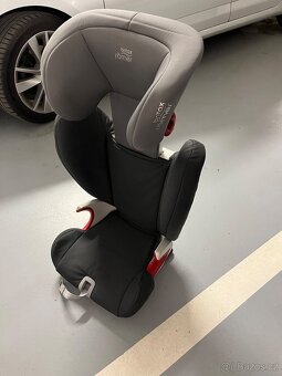 Britax Romer Kidfix SL dětská autosedačka - 3