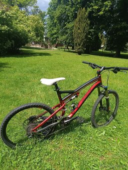 Celoodpružené kolo specialized - 3