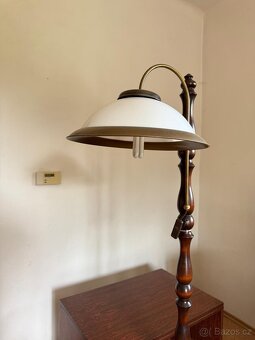 Lustr a stojací lampa (masiv) - 3