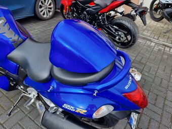 Suzuki GSX-R 1300 Hayabusa - 3
