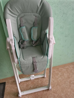 Vysoká dětská jídelní židlička , pevná a stabilní - 3
