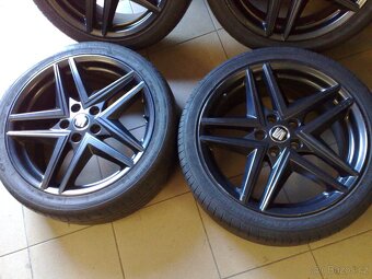 alu kola 5x112 r18 original seat,škoda 225/40/18 - 3