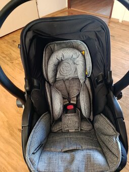 KIDDY Autosedačka Evoluna i-size 2 + Isofix základna 40-83 c - 3
