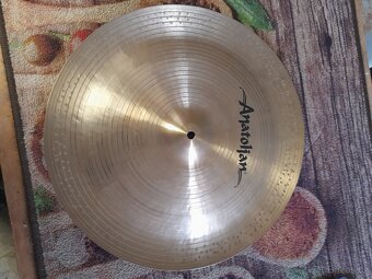 Prodám činel CHINA 18´´ - 3