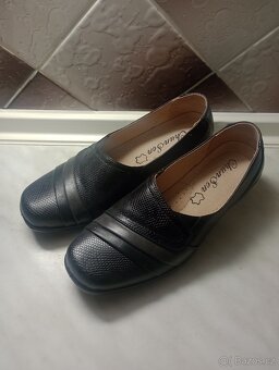 Dámské polobotky – nové, nenošené – vel. 39 – Zubří - 3