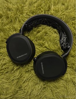 herní sluchátka SteelSeries Arctis 3 - 3