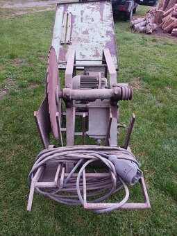 Cirkulárka s kolébkou. - 3