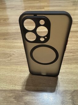 Kryt na Iphone 15 Pro - 3