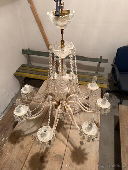 skleněný osmiramenný lustr - 3