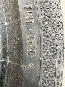 Pneu 215/50 r17 - 3