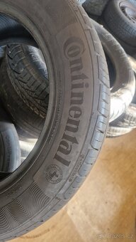 Continental 225/55 R17 - 3