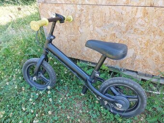 Odrážedlo Decathlon s brzdou - 3