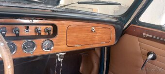 Triumph Herald 13/60 Saloon - 3