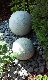 Kamenné žulové dekorativní koule do zahrady - 3