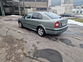 Skoda octavia 1.6i 74kw, r.v 2002 - 3