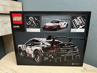 Lego Porsche 911 RSR 42096 - 3