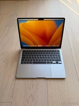 NOVÝ APPLE MACBOOK AIR 13” 2022 M2/256GB/8GB/ZARUKA - 3