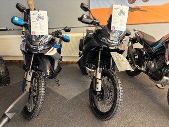 Cf moto 800 MTX + dárky ( Předváděcí stroj k zapůjčení) - 3