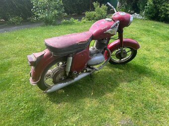 Jawa 250/353 - 3