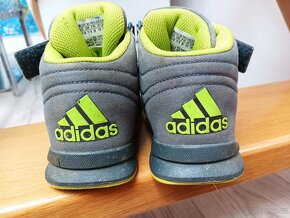 Adidas vel.29 - 3