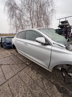 Hyundai i30 hatchback (G3LC) - 3