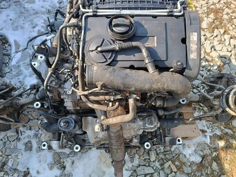 VW Passat 3C B6 r. 2008 - motor, turbo ... - 3