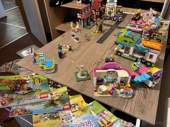 Lego Friends - celý herní panel, návody, náhr. Díly - 3