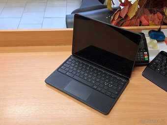 Lenovo 300E Chromebook - s dotykovým a otočným displejem - 3