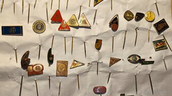 Staré odznaky ČKD - 65 kusů. - 3