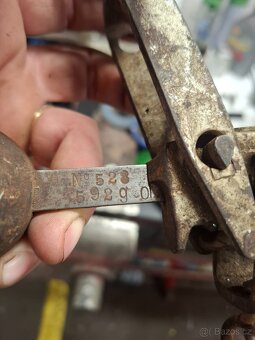 Starožitná závěsná váha - 3