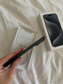 iPhone 16 Pro 256GB - 3