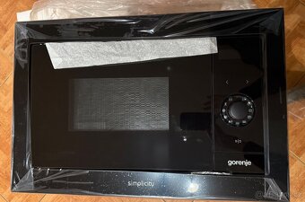 Mikrovlnná trouba Gorenje s grilem  BM235SYB - 3