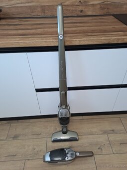 Aku tyčový vysavač ELEKTROLUX - 3