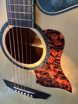 Nová akustická kytara - 3