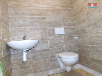 Pronájem obchod a služby, 260 m² v Chebu, ul. Svobody - 3