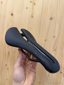 Sedlo Bontrager Aeolus Comp - 3