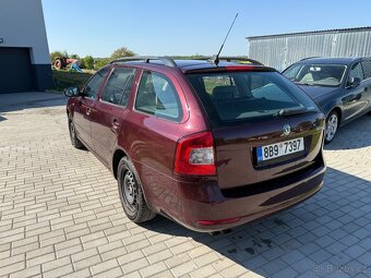 Škoda Octavia Combi 2.0 TDI 10/2010 Laurin & Klement - 3
