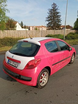 Prodám Peugeot 207 1,4 benzín, r.v. 5/2007, 151.300km - 3
