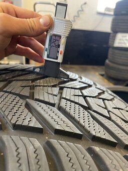 Zimní pneumatiky 315/30 r22 zimní - 3