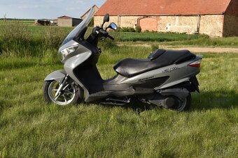 Suzuki Burgman 125 - 3