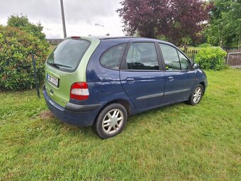 Renault Scenic 1.4i - 3
