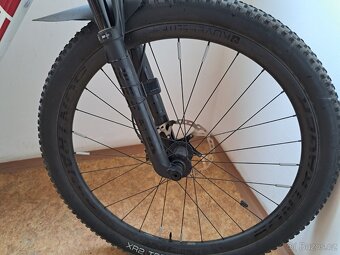 Trek procaliber 9.8. - karbonová kola - 3