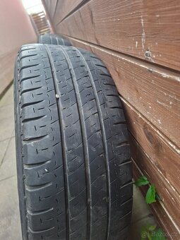 VW Transporter ,al kola- letni pneu 205/65R16C - 3