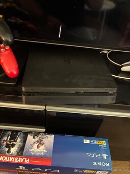 PlayStation 4 paměť 1TB - 3