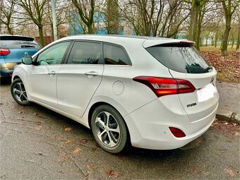 Hyundai i30 Combi 1.6 benzín, původ ČR122016, jen 67 000km - 3
