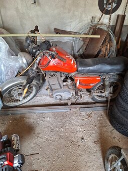 MZ 250 - 3